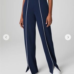 Spanx AirEssentials NAVY Pique Straight Leg Pants - SMALL (S)